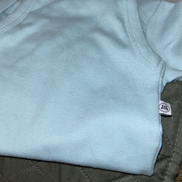 NWOT baby girl onesie HONEST baby blue with whistle and red I LOVE YOU A bushel - Picture 3 of 4